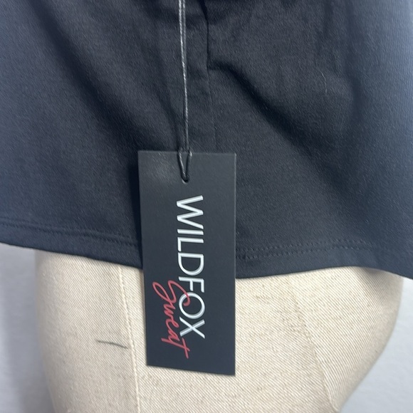 Wildfox SweaBlack Criss Cross Sides Boxy Muscle Tank Top Haley Crop size L - Picture 9 of 13
